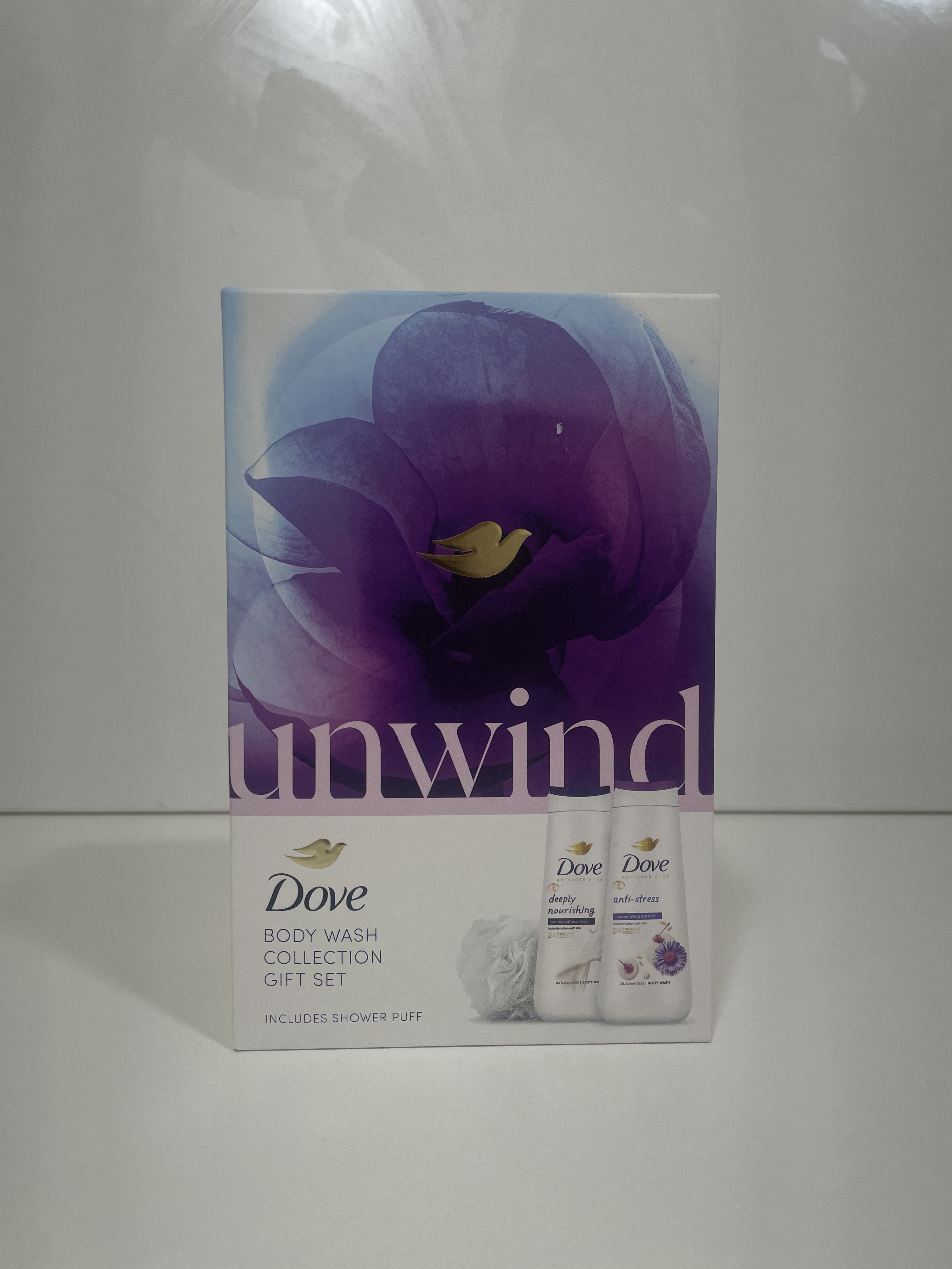 Dove Unwind Body Wash Set - Including Shower Puff